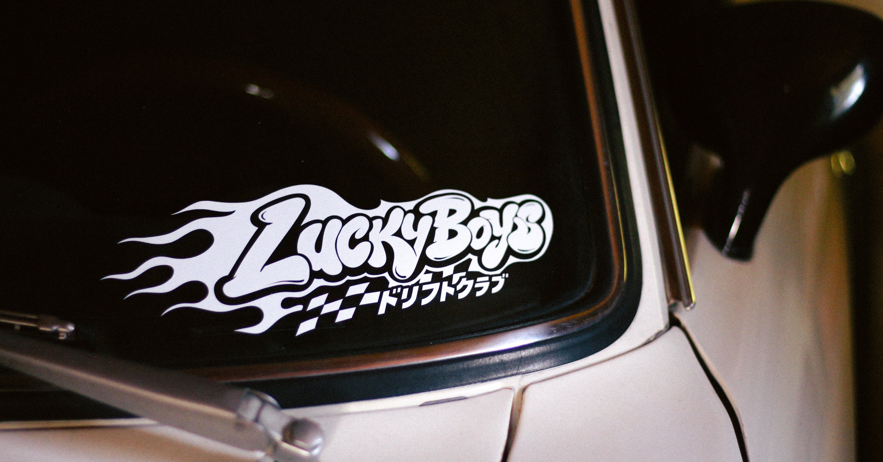 Lucky Boys 90's